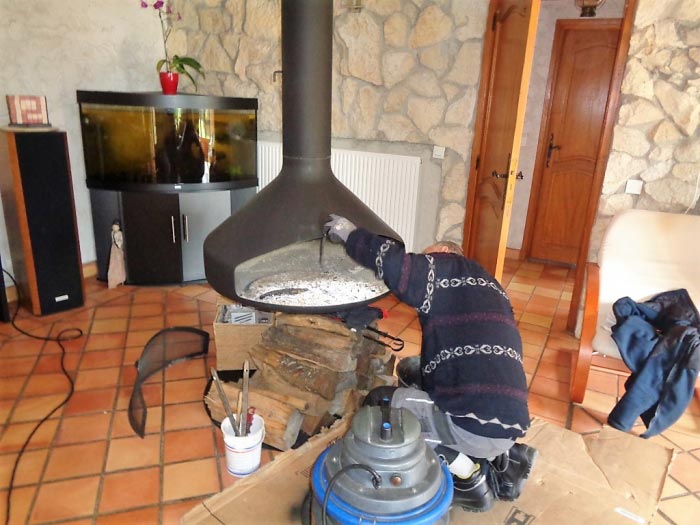 Ramonage débistrage cheminée