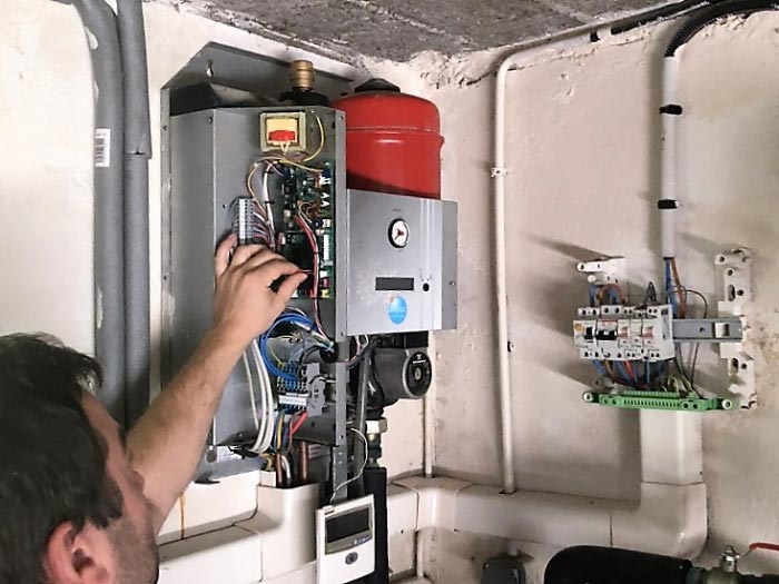 Consultez la chantier : entretien pompe à chaleur airpac morbihan 56