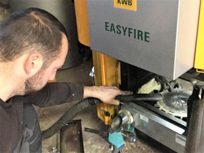 BIGEARD EURL : Entretien annuel d'une chaudière à granulés de bois KWB Easyfire  EF2 GS 