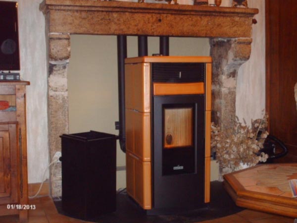 Installation Poêle à granulés de bois par une entreprise certifiée RGE QualiBois