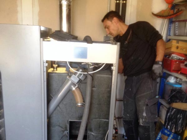 Entretien chaudière granulés bois DOMUSA