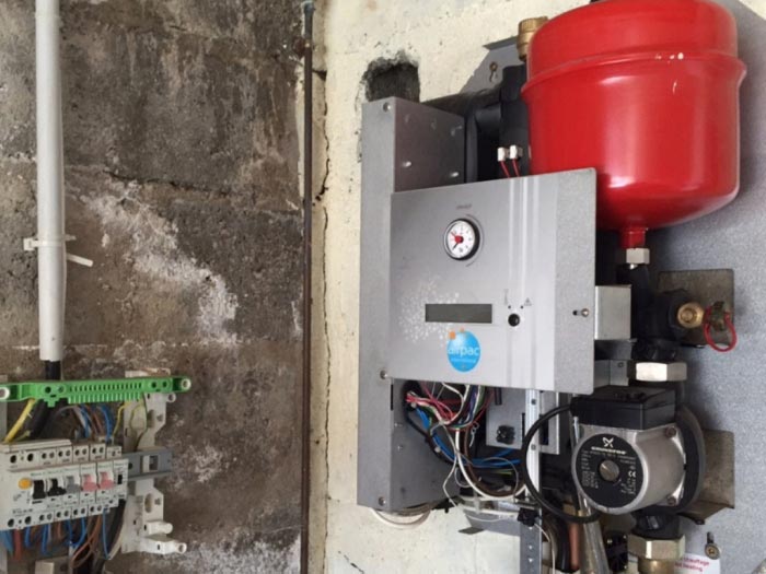 Consultez la chantier : entretien dépannage pompe à chaleur ( pac ) morbihan 56 kervignac