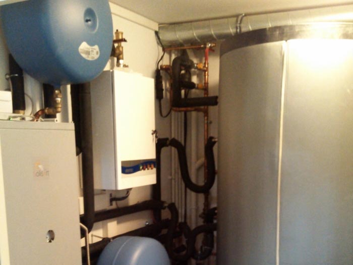 depannage-sur-systeme-solaire-combine-de-marque-solisart-a-la-salle-les-alpes-05-region-paca-hautes-alpes-05