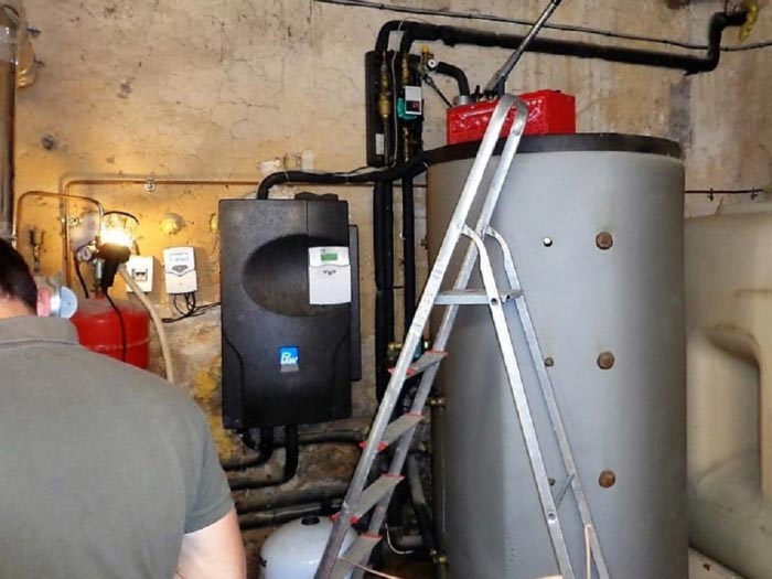 solariste - dépannage installation chauffe-eau solaire thermique à castillon du gard 30 gard et 84 vaucluse