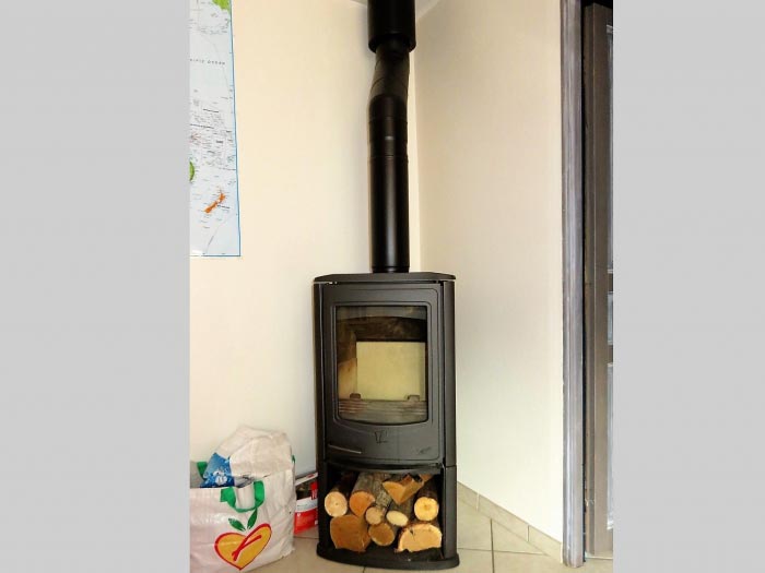 Consultez la chantier : installateur qualibois rge 38 isère - pose poêle à bois bûche seguin modèle jade à 38890 montcarra