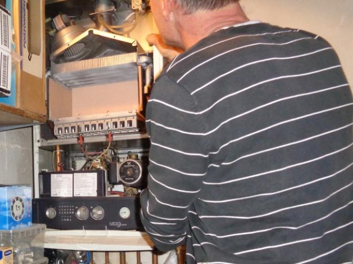 Consultez la chantier : entreprise sav et entretien chaudiere gaz chappée à roquemaure 30 gard et 84 vaucluse