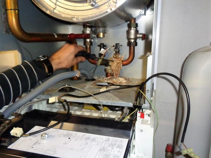 Consultez la chantier : sav chaudière gaz viessmann 30 gard 84 vaucluse - chauffagiste dépannge à roquemaure 30150