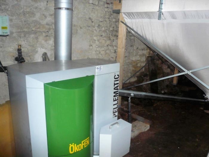 installation d'une chaudière granulés de bois pellets okofen à nancray sur rimarde 45340