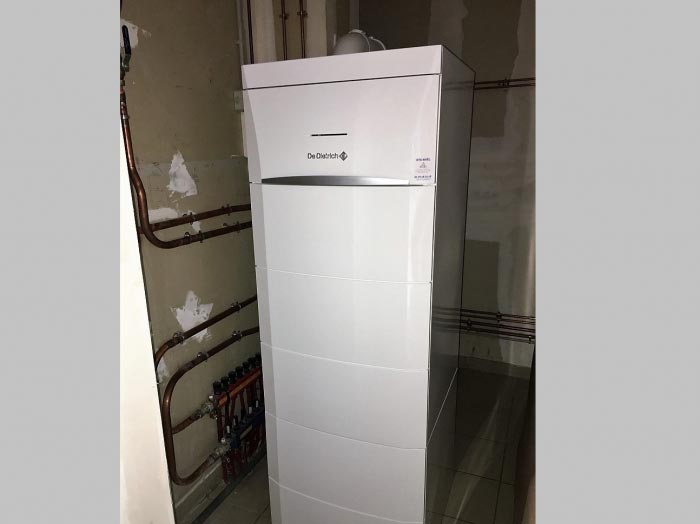 Chaudière fioul à condensation haute performance énergétique (chauffagiste) De Dietrich Modulens