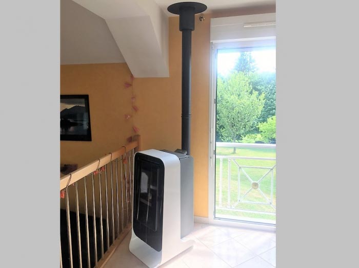 Installation d'un poêle à granulés de bois (pellets) Thermorossi-Vosges (88)