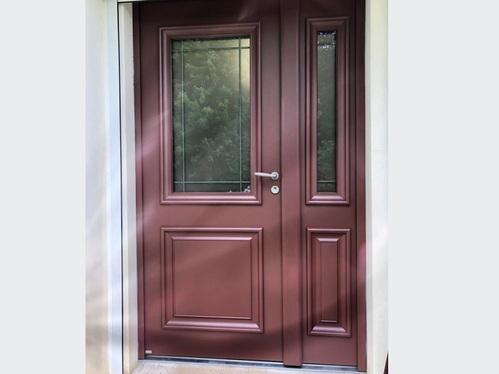 Pose d'une porte d'entrée Bel'm à Barentin , 76 