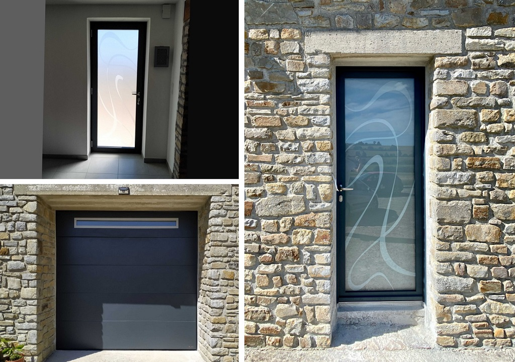 Consultez la chantier : pose d'une porte d'entrée et d'une porte de garage
