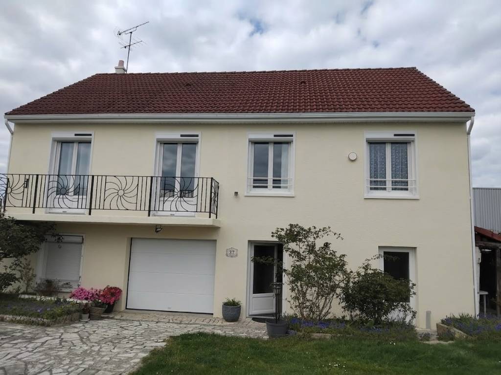 Remplacement d'une porte de garage sur Romorantin Lanthenay (Loir et Cher)-Loir et Cher (41)