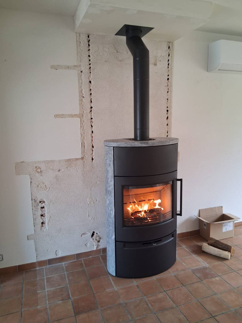 Installation d'un poêle à bois Termatech TT55HST- Poulaines - Indre (36)