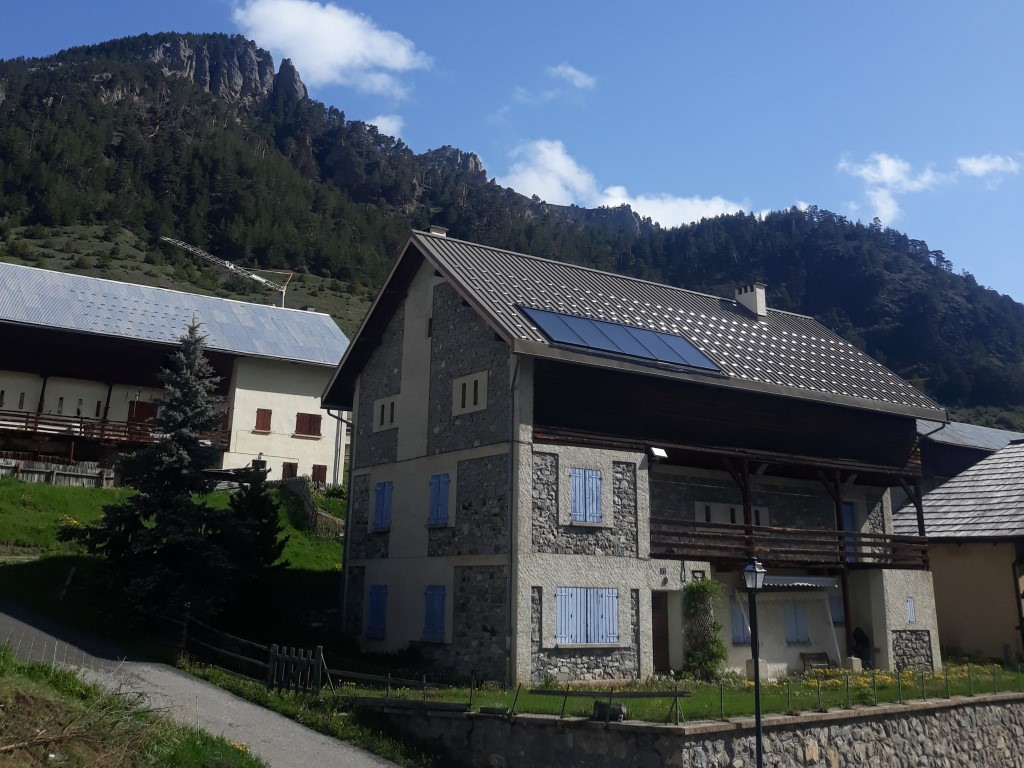 ssc chauffage solaire solisart à cervieres dans le brianconnais