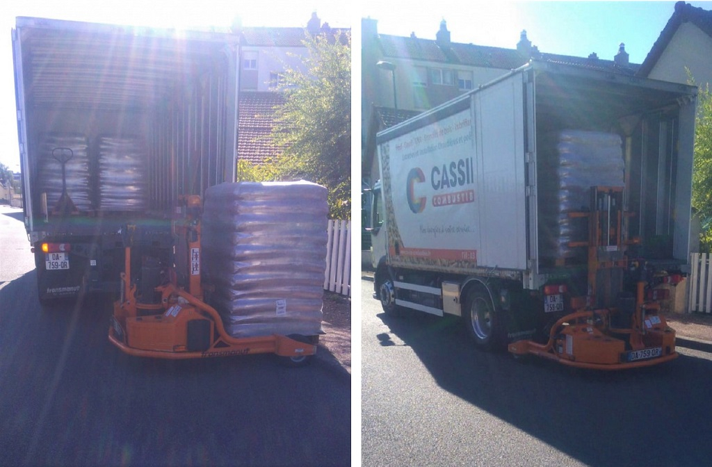 Livraison de granulés de bois en sac 100% résineux avec notre camion équipé d'un chariot électrique