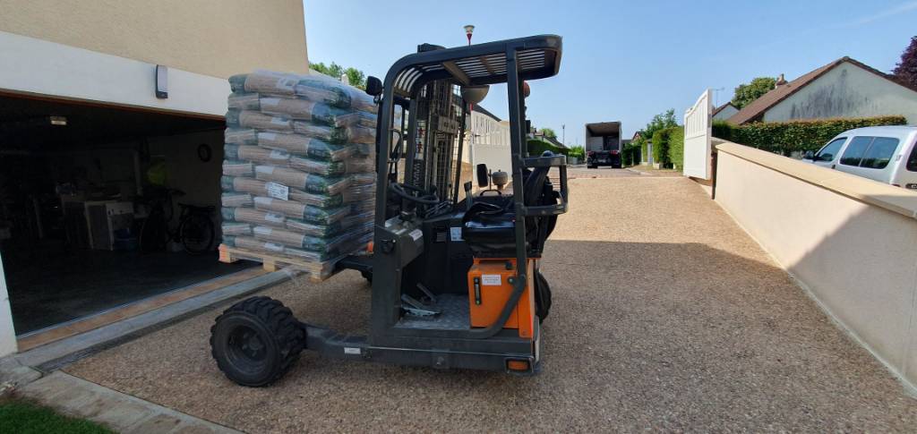 Livraison de granulés de bois en palettes