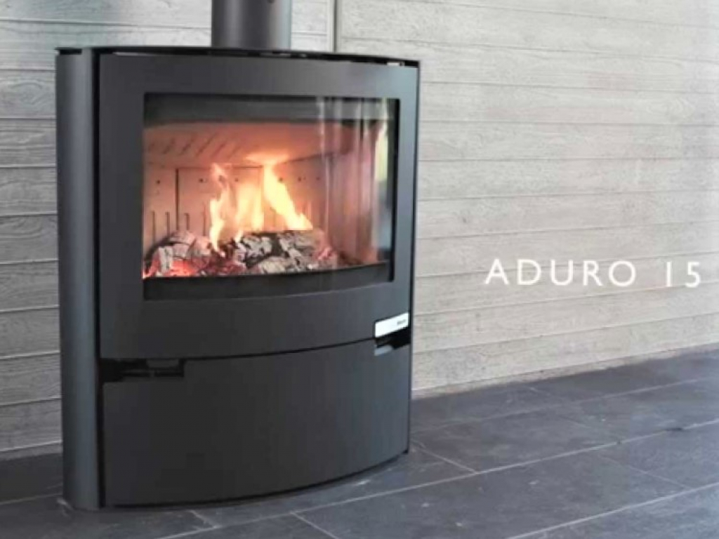 Installation poêle à bois Aduro 15  - entreprise certifiée RGE QualiBois