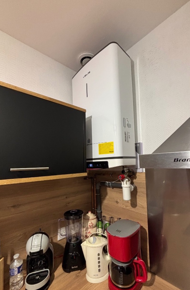 REMPLACEMENT BALLON D'EAU CHAUDE À SAINT-RENAN 