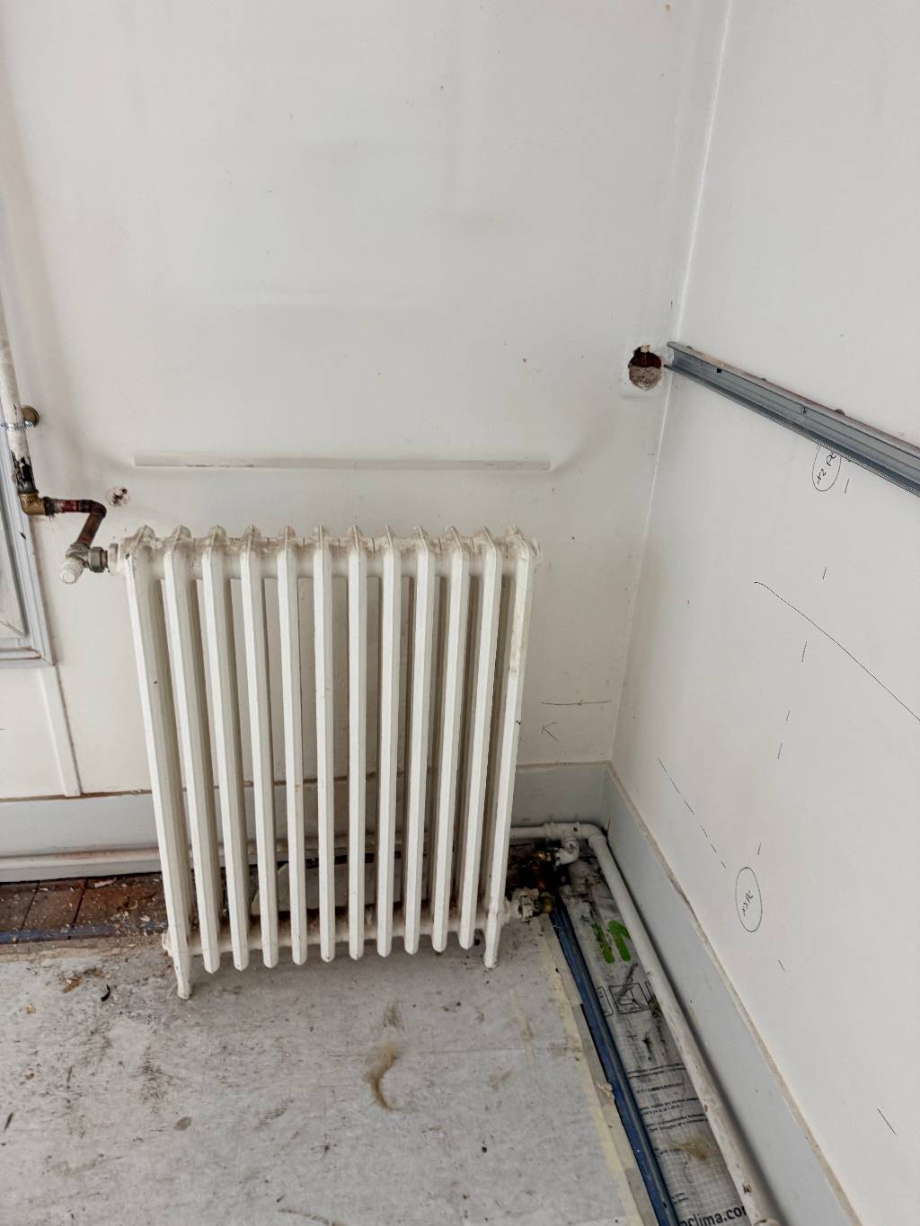 Décallage des radiateurs pour une isolation par l'intérieur