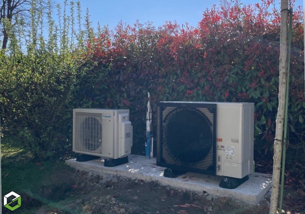 Consultez la chantier : installation climatisation daikin perfera split