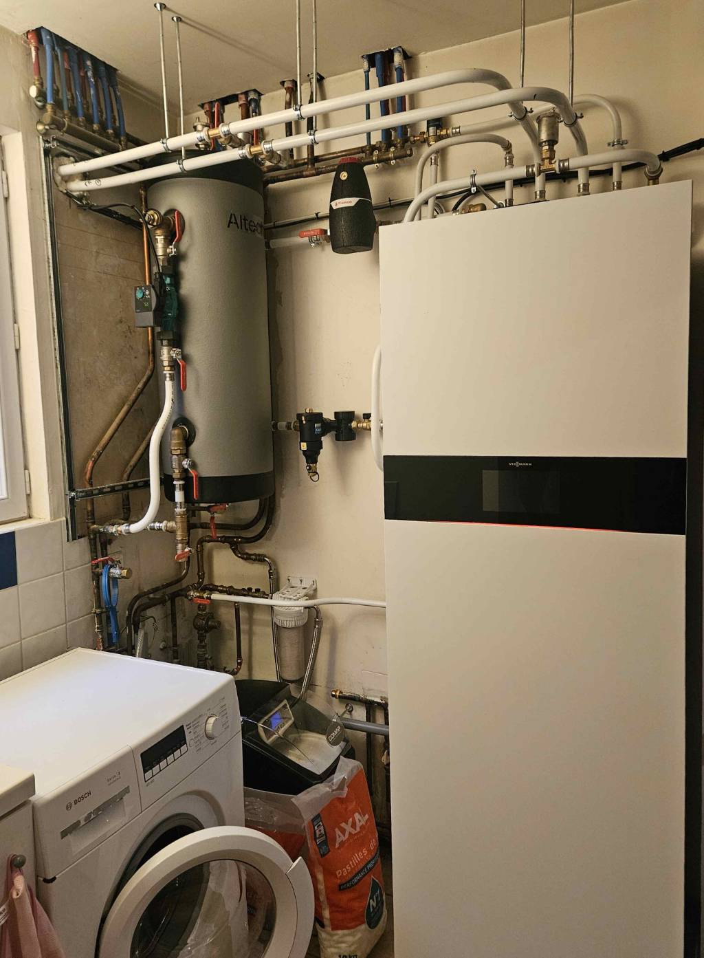 Remplacement d'une chaudière gaz par une pompe à chaleur air-eau Viessmann à Brindas (69)