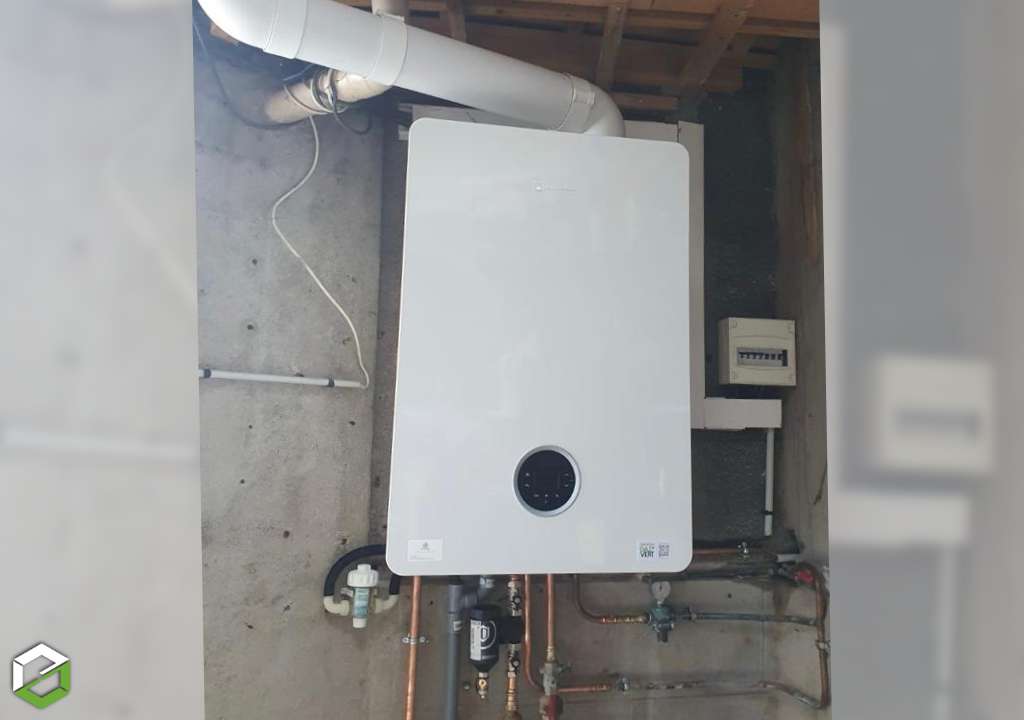 Consultez la chantier : rge chauffage + installation d'une chaudière gaz elm leblanc à condensation thpe