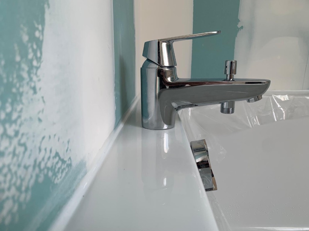 Ets Quesnel EnR : Pose d'une baignoire