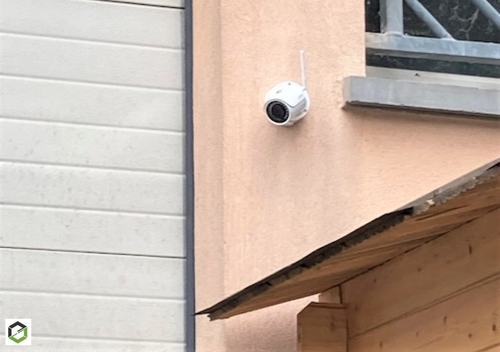 installation-d-un-systeme-de-videosurveillance-dahua-dans-un-garage-automobile-gard-30