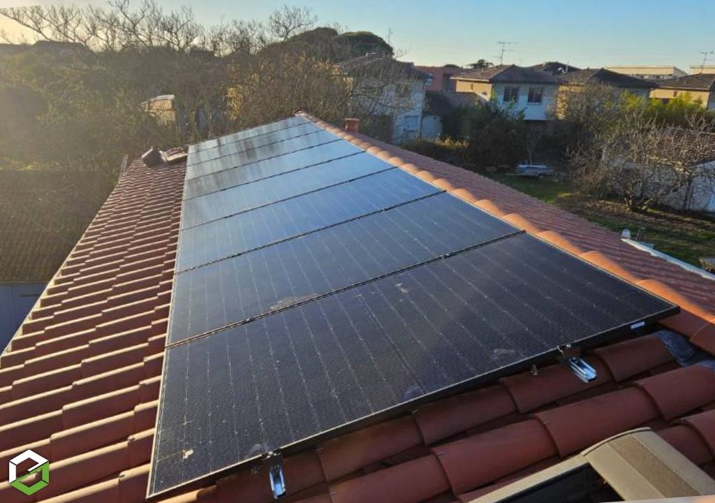 installation photovoltaïque dualsun de 3 kw associée à un onduleur général