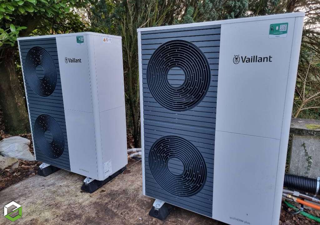 Consultez la chantier : remplacement d'une chaudière fioul par deux pompes à chaleurs air/eau en cascade vaillant à saint nom la bretéche dans les yvelines 78 