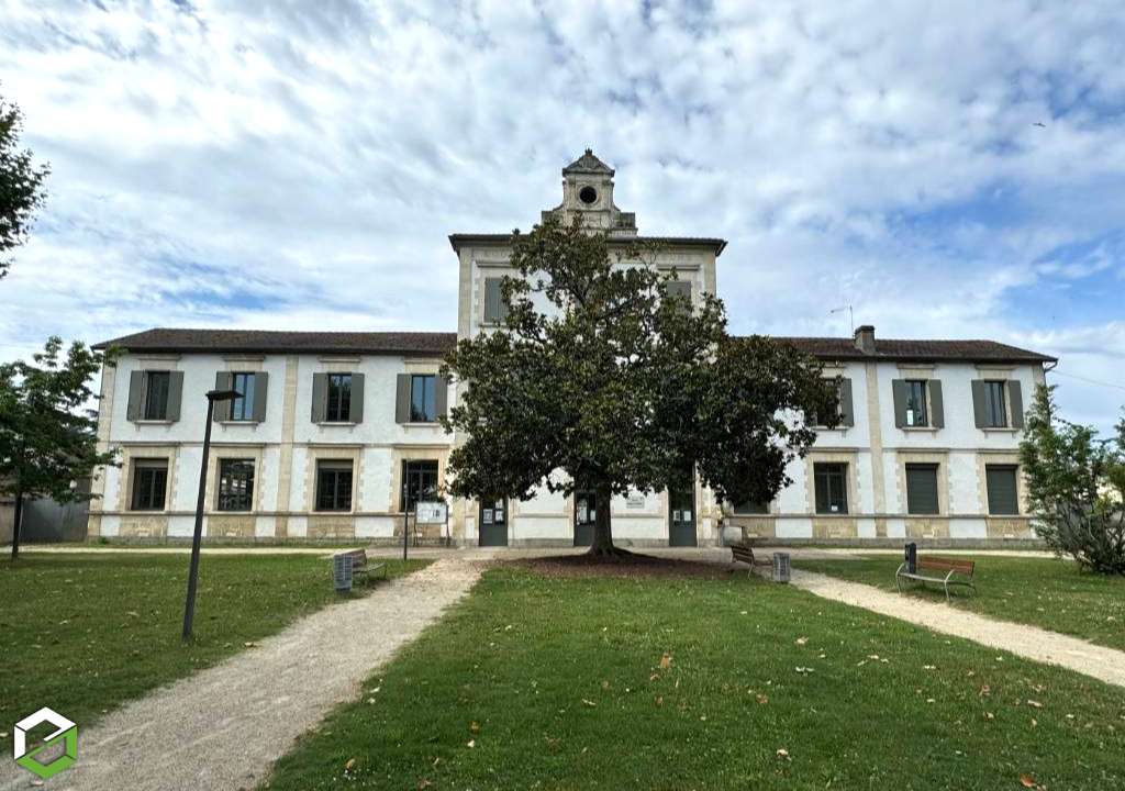 Rénovation des volets d'une école  - RGE QUALIBAT 