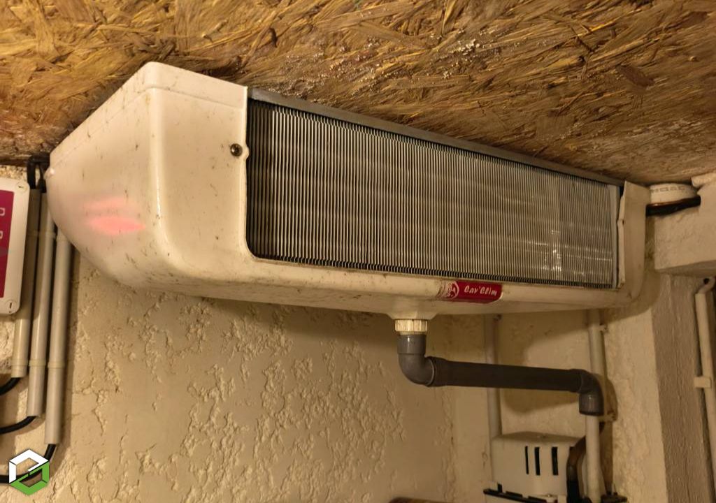 Dépannage d'une climatisation de cave / Expert frigoriste Charente Maritime 