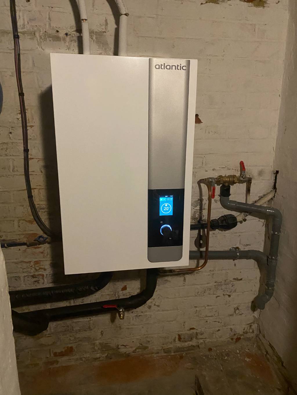 Remplacement d'une chaudière gaz par une PAC air/eau Atlantic - RGE Chauffagiste QUALIPAC