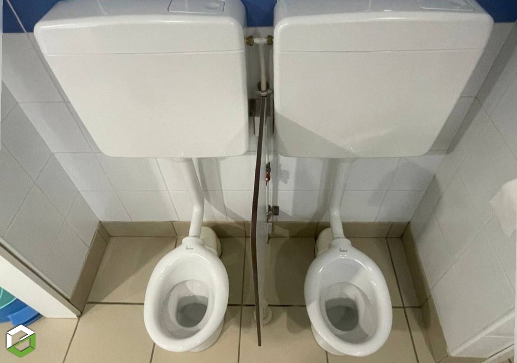 changement de wc "bébés" dans une crèche