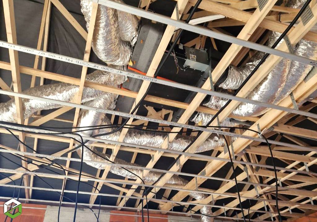 Consultez la chantier : installation d'une climatisation gainable + régulation baill industrie