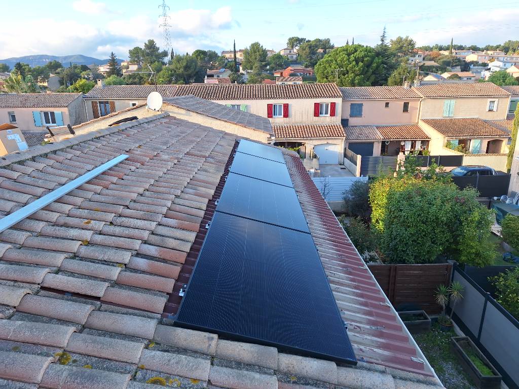 Reprise complète d'une installation photovoltaïque : onduleur et panneaux remplacés