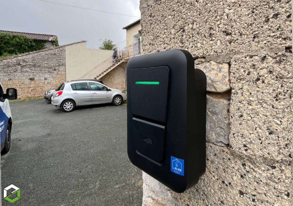 borne de recharge irve hager sur installation électrique triphasée existante