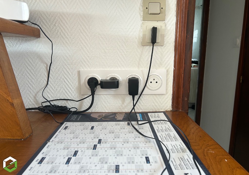 Consultez la chantier : installation prises électriques  