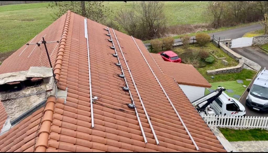 Installation photovoltaique 9 kWc à Malrevers -Haute Loire (43)