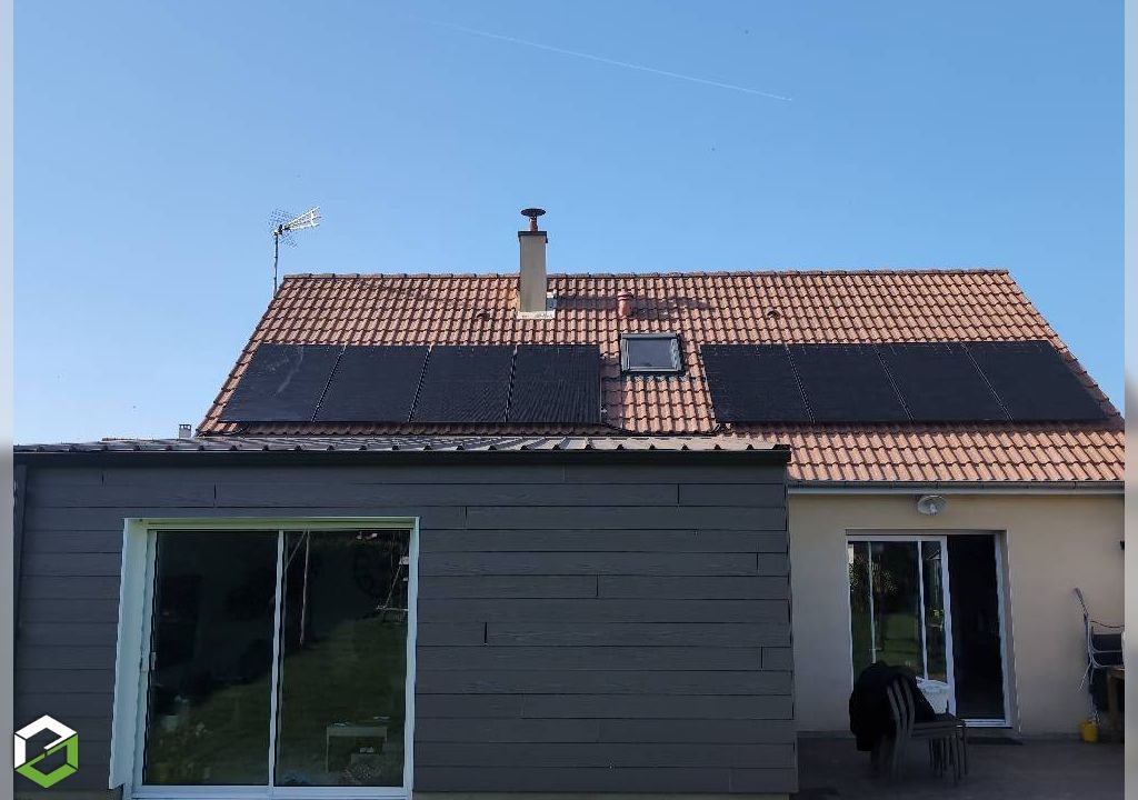 panneaux phtovoltaïques d'une puissance de 6 kwc avec 2 modules batteries - rge qualipv