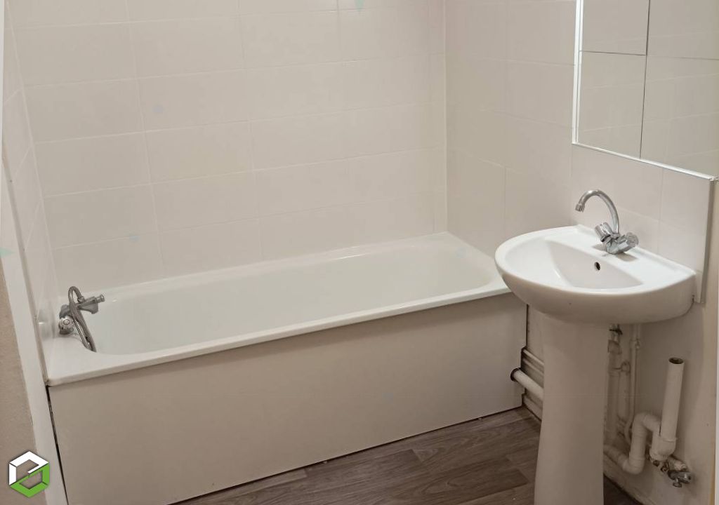 pose de carrelage de salle de bain