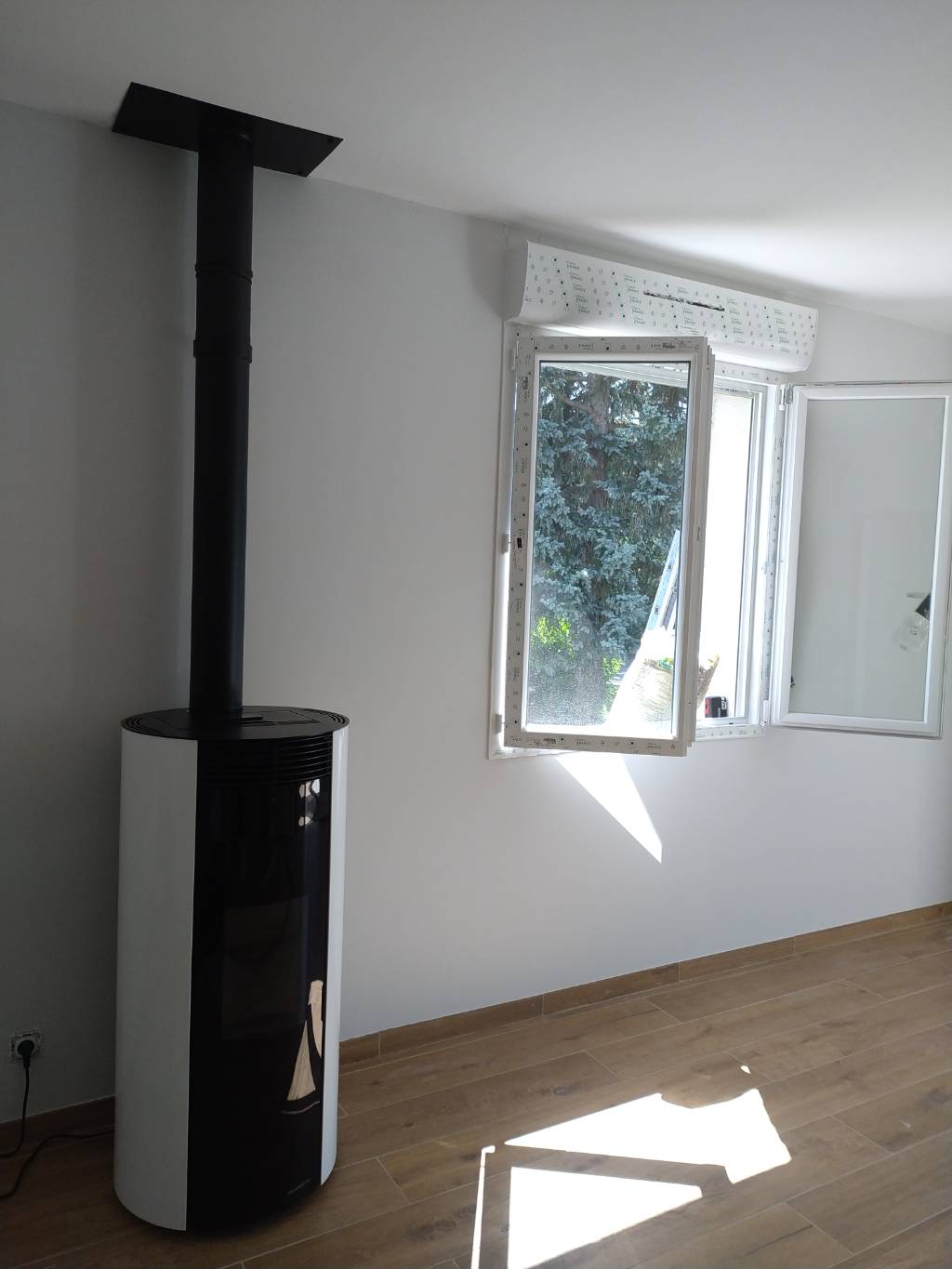 Entreprise  RGE QualiBois, Installation d'un poêle à granulés de bois  Palazzetti à Fondettes 