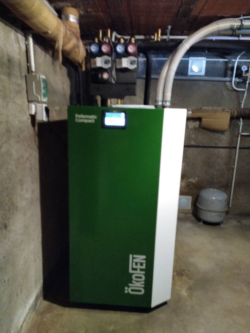 Société RGE qualiBois eau installation d'une chaudière granulés de bois 