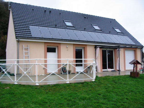 Consultez la chantier : sté. jb solaire - installation solaire photovoltaique sanyo avec onduleur solarmax, installateur solaire photovoltaique